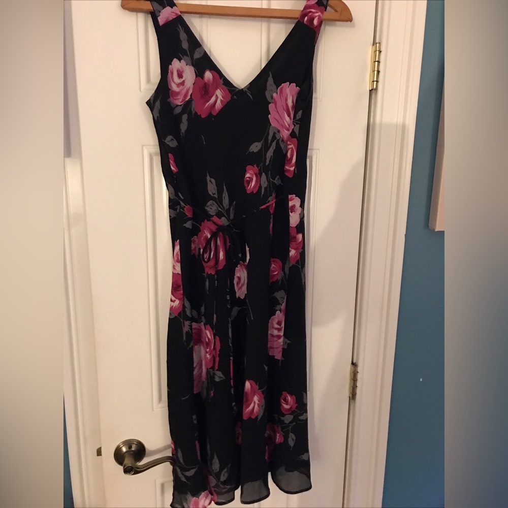 Nine & Co black floral dress 10 P